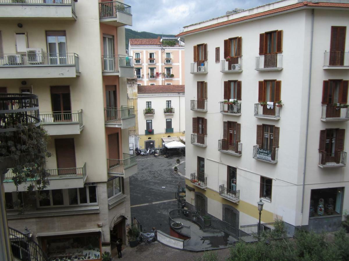 Appartamento Velia Salerno Zewnętrze zdjęcie